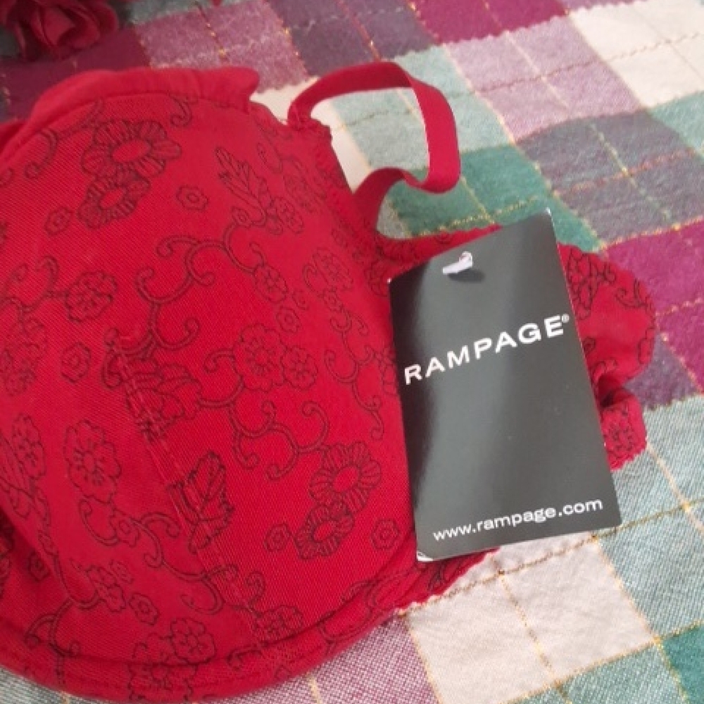 Rampage Red Floral Lace Bra - Picture 3 of 10